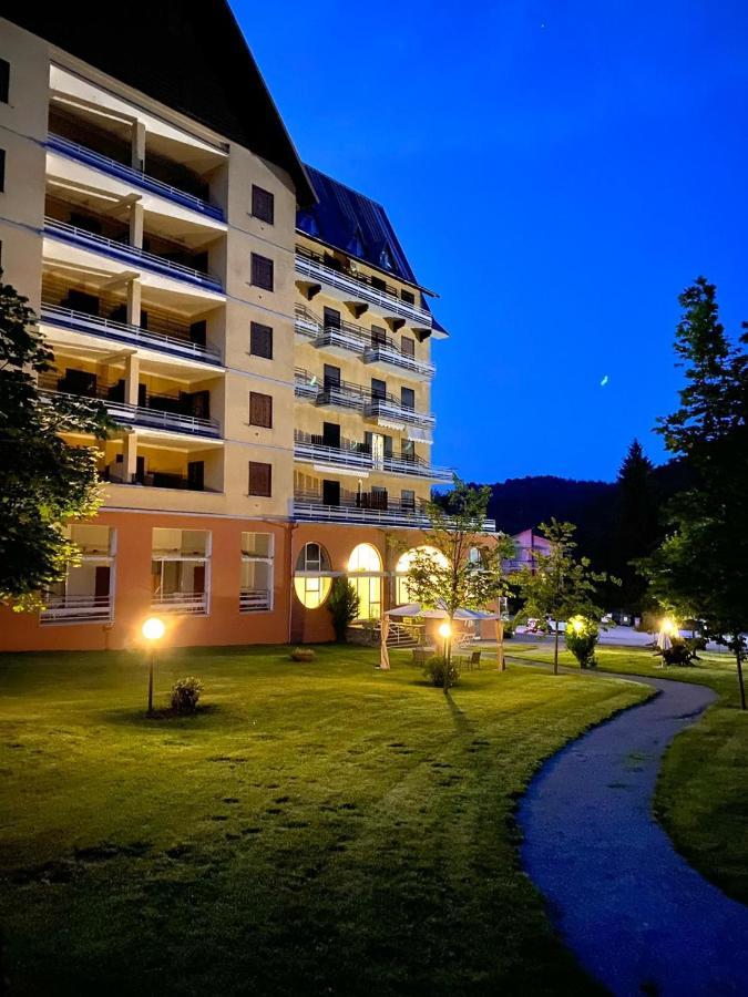 Hotel Le Fonti لوريسيا المظهر الخارجي الصورة