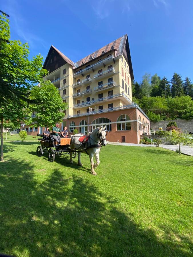 Hotel Le Fonti لوريسيا المظهر الخارجي الصورة